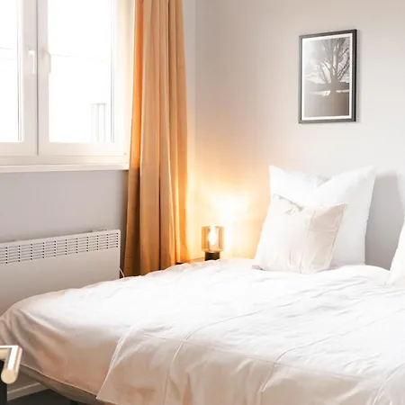 Apartment Industrial Fuer 8 - Gemeinsam Auf Reisen