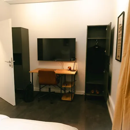 Apartment Industrial Fuer 8 - Gemeinsam Auf Reisen