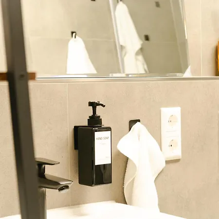 Industrial Für 8 - Gemeinsam Auf Reisen * Schwetzingen